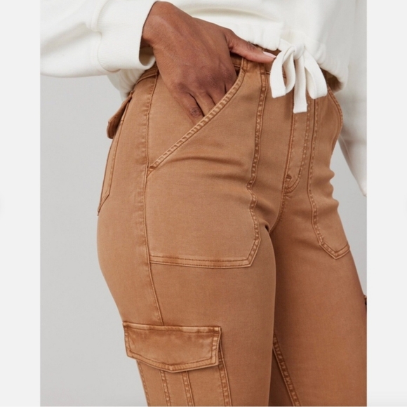 SPANX Cargo Pants - Picture 5 of 8